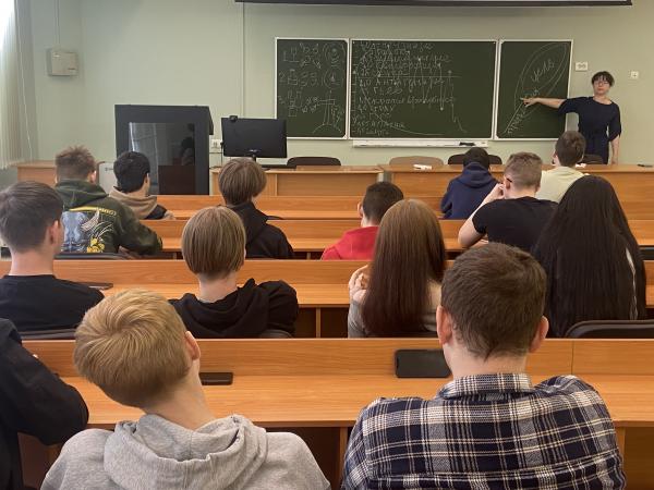Интерактивные семинары для студентов «Правда о наркотиках»
