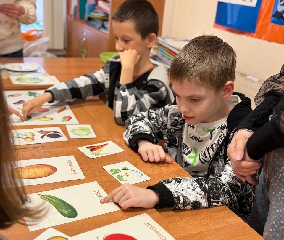 Волонтёры нашего колледжа на Дне защиты детей в ЦСРИИДИ