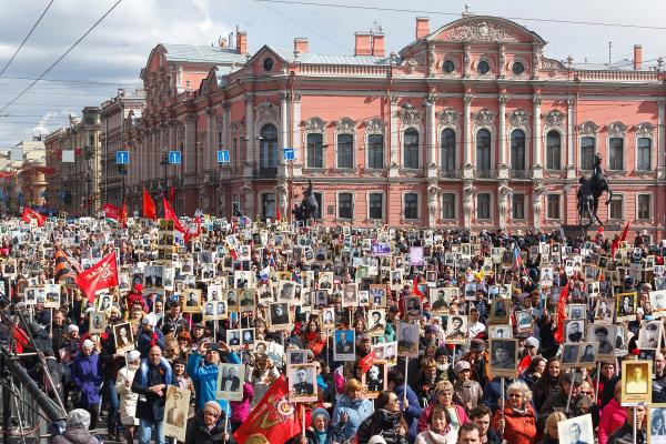 Всероссийская акция «Бессмертный полк» в Санкт-Петербурге в 2025 году 
