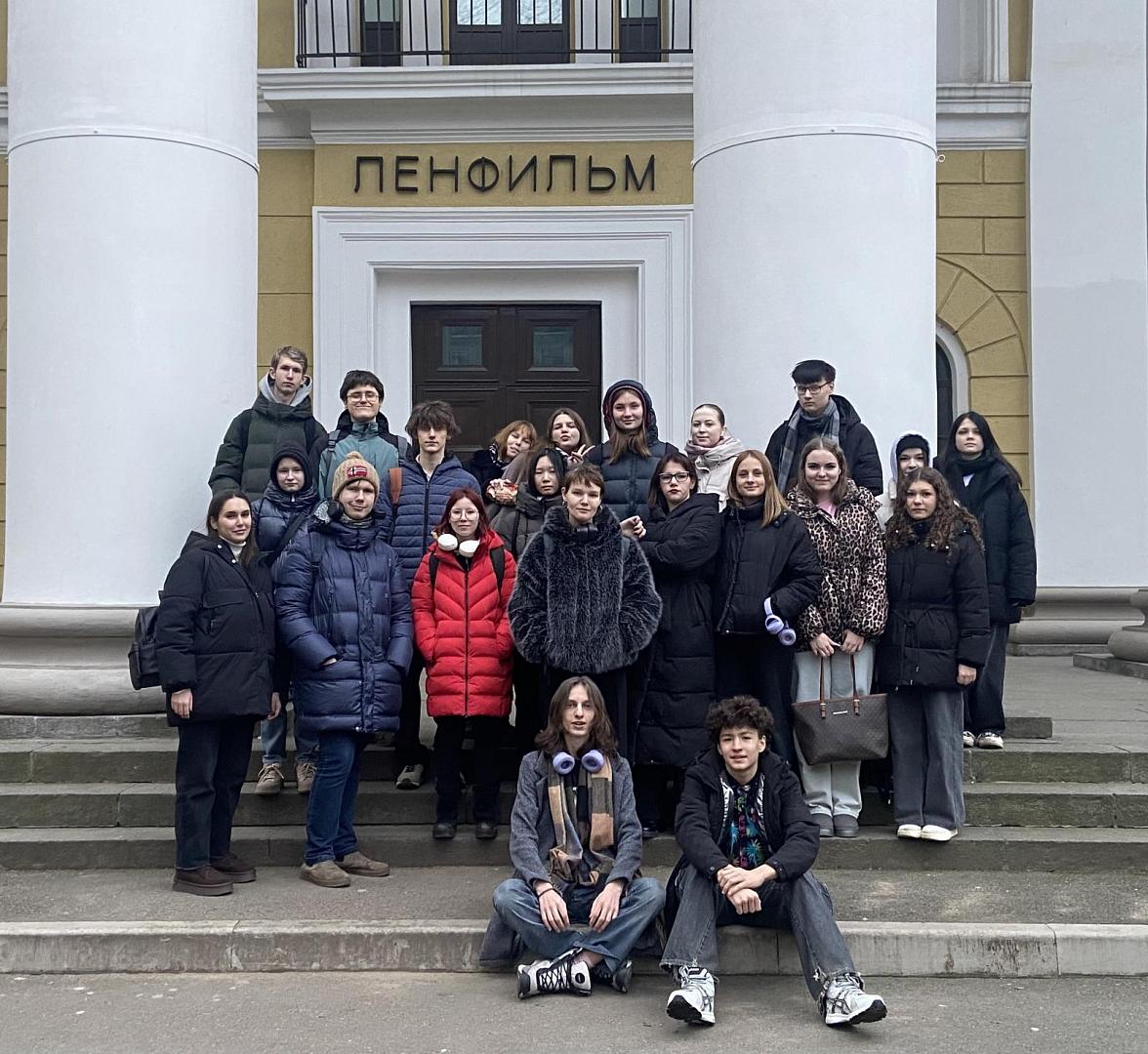 Экскурсия для студентов на выставку "Пропавшие в кинохронике" 