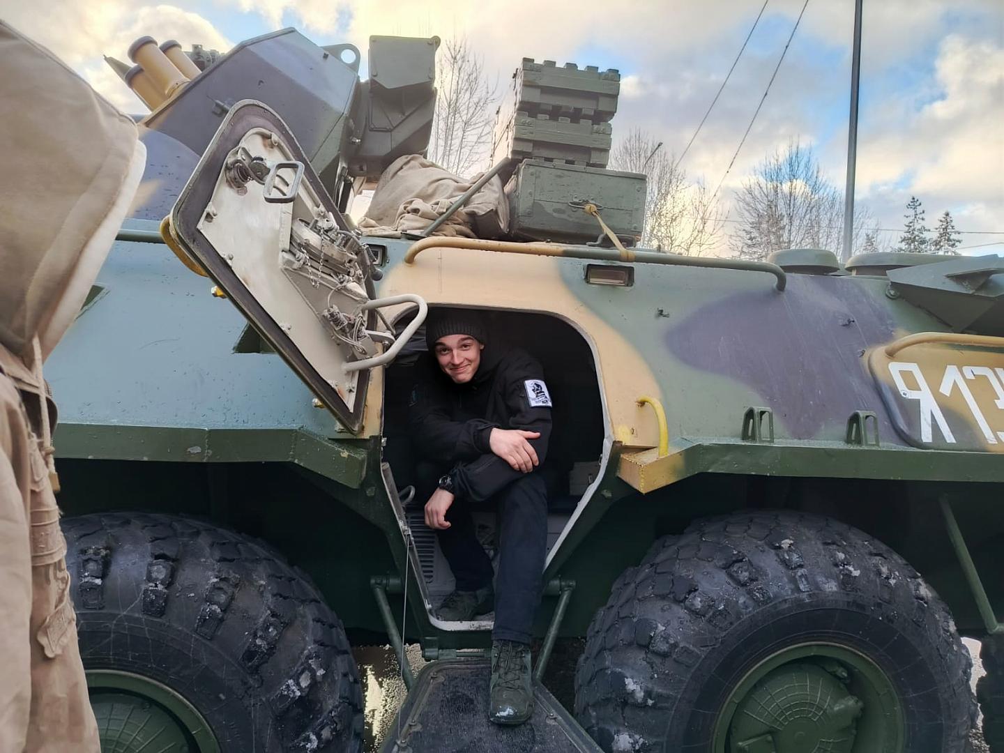 Есть такая профессия – Родину защищать!